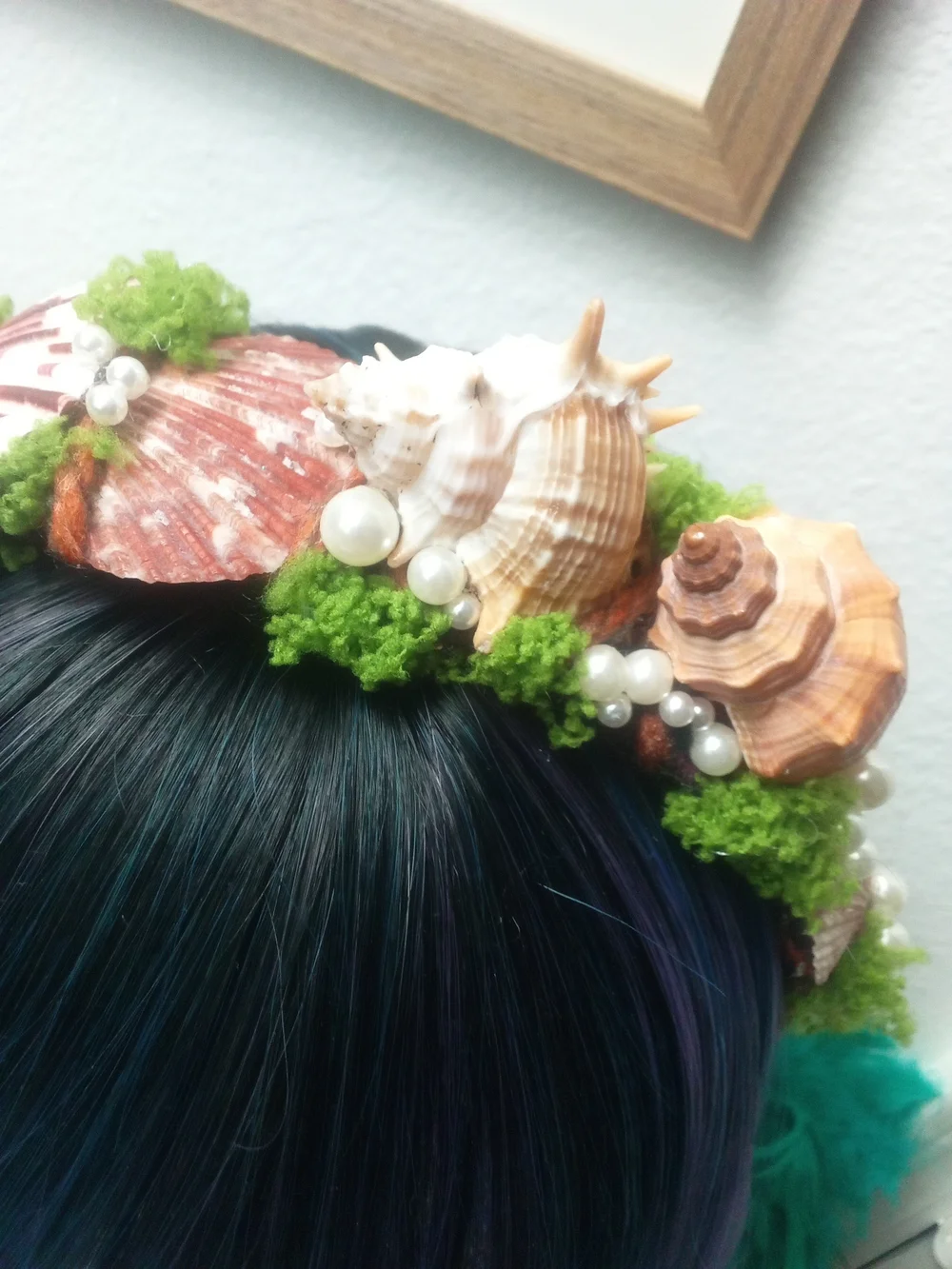 Seashell Pearl Moss Crown Headband